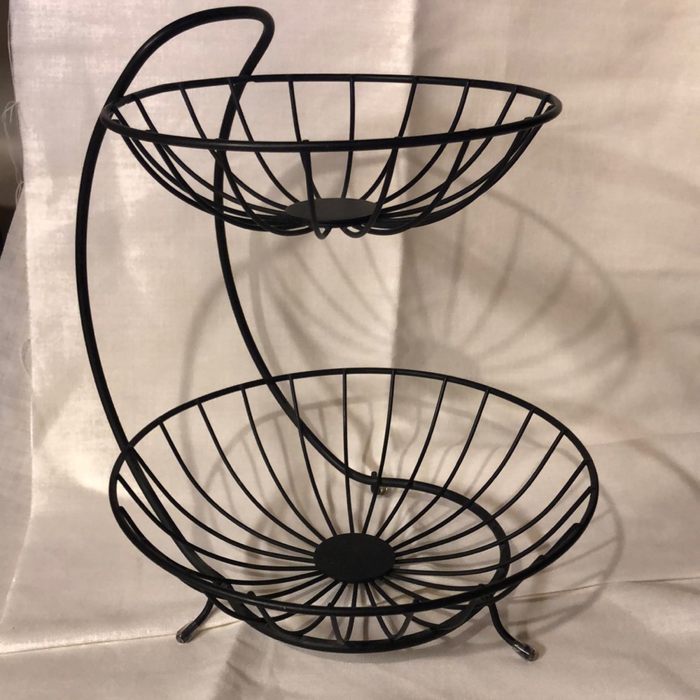 Metal Fruit Holder